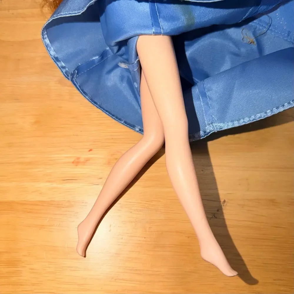 Disney Princess Mattel Sleeping Beauty Aurora Barbie Doll Blue Dress Y2K 2001